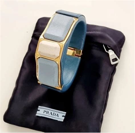 saffiano armband prada blau|Black Saffiano Leather And Metal Bracelet .